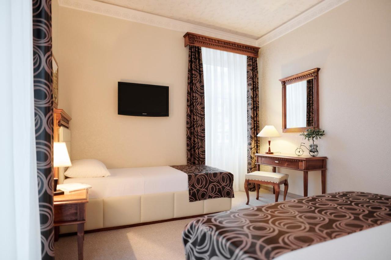 Hotel Villa Schubert Opatija Zewnętrze zdjęcie